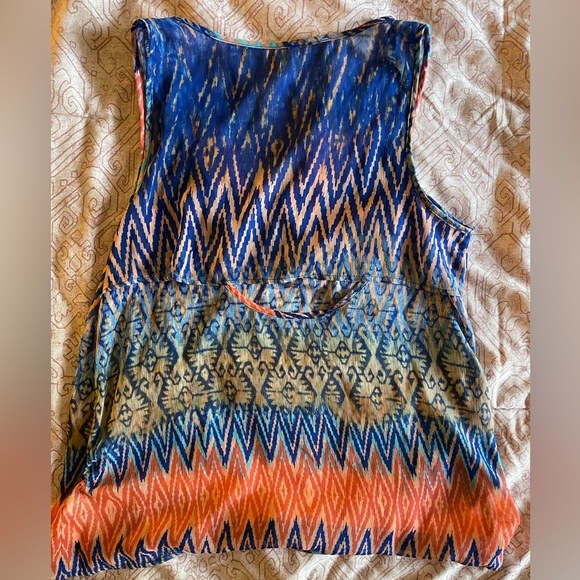 Sheer Tank Top - Picture 3 of 5